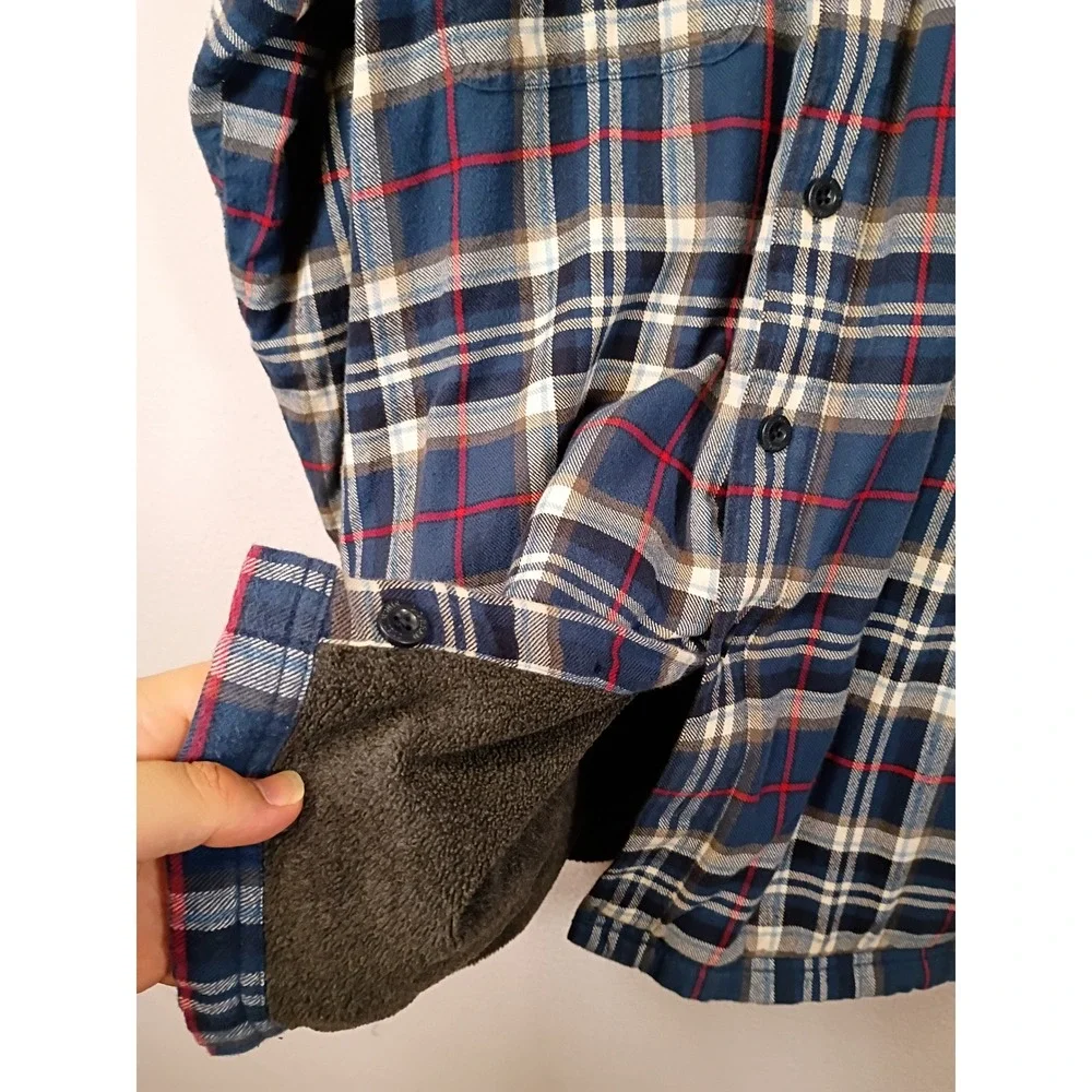 L.L. Bean embrace crisp